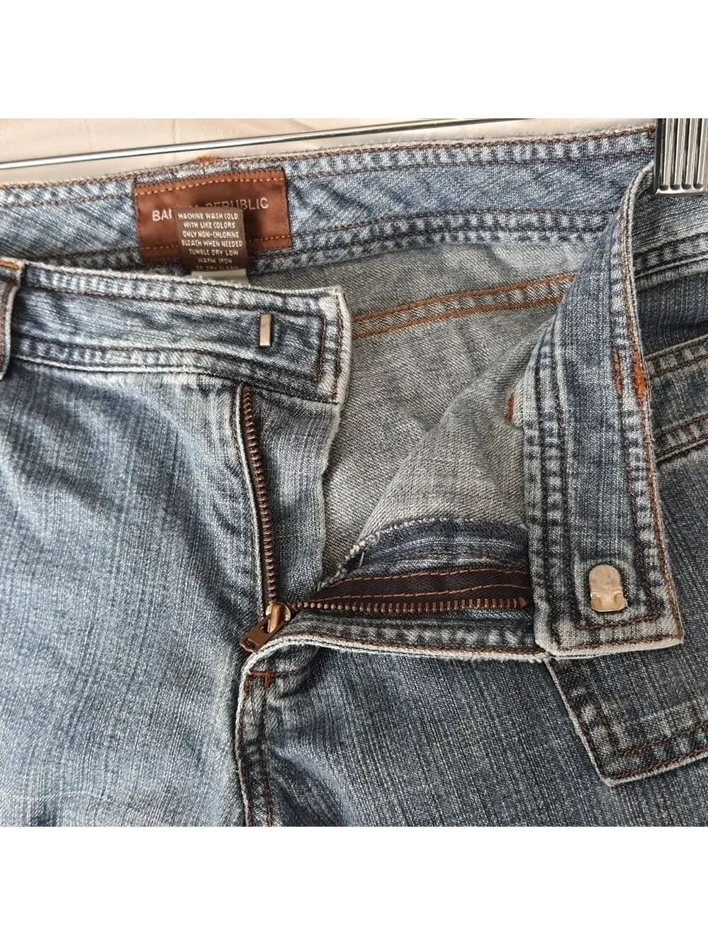 Wide Leg VNTG Jeans No Back Pocket 90s Altered Hem Y2k